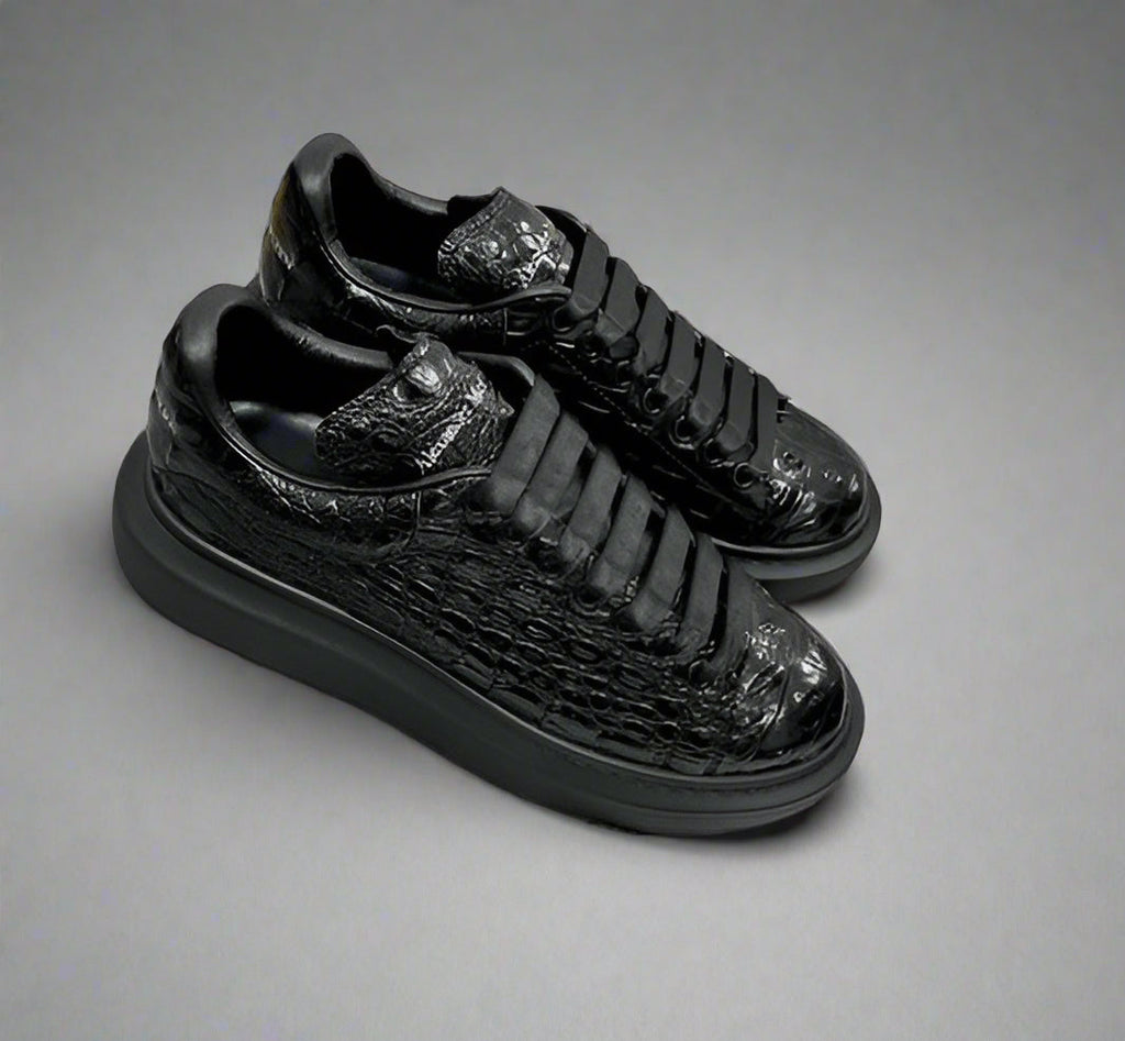 Adidași Alexander McQueen Club Edition