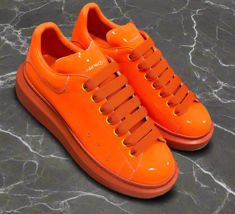 Adidași Alexander McQueen – Eleganță Minimalistă, Impact Maxim