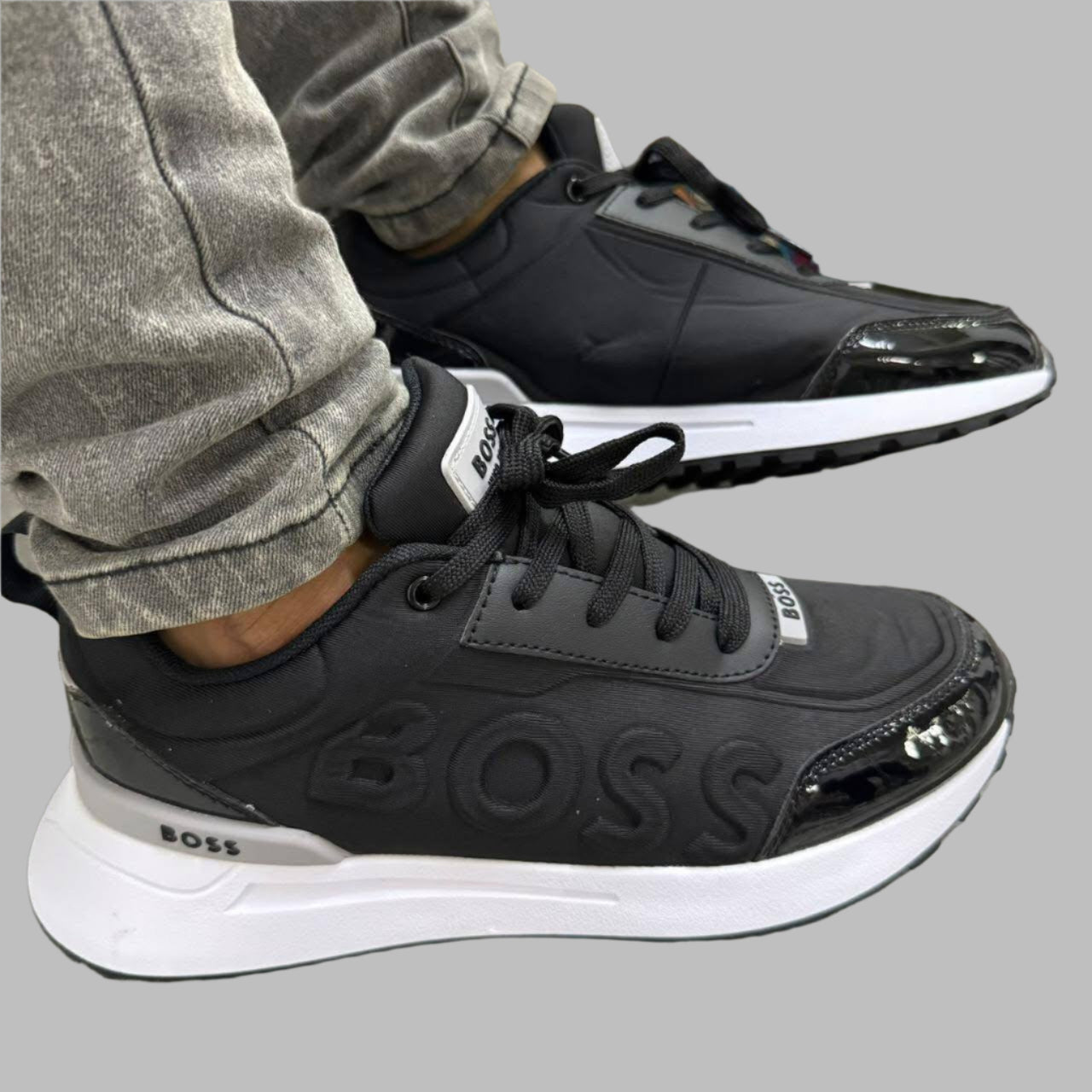 Sneakers BOSS Menuu – Stil Premium pentru Zilele Tale Active