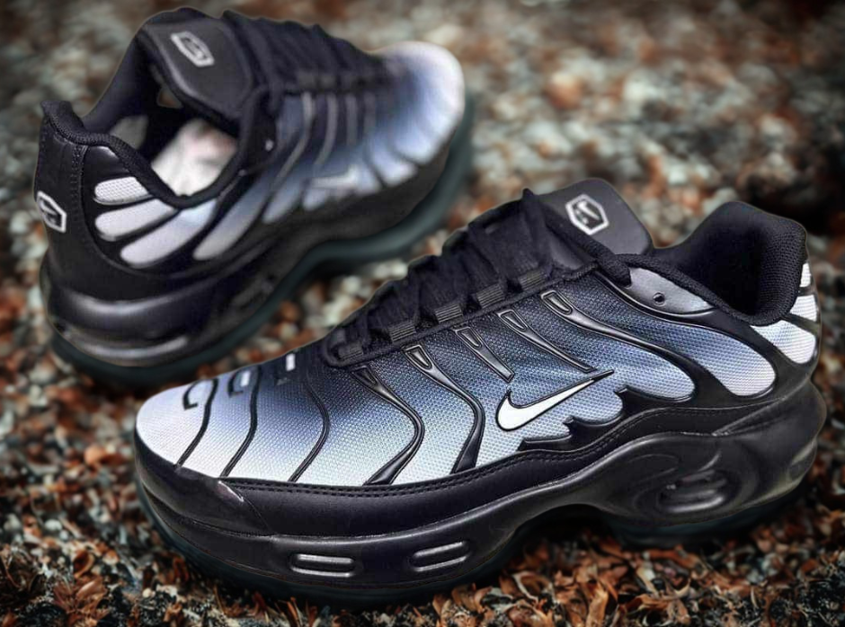 Adidași Nike 820 – Stil Retro-Basket