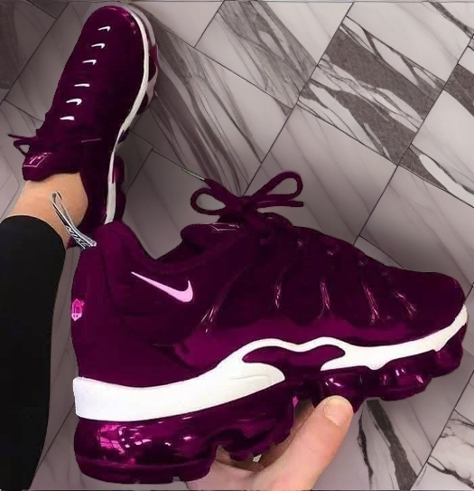 Adidași Nike ViPorMax – Energie Urbană și Performanță Avansată