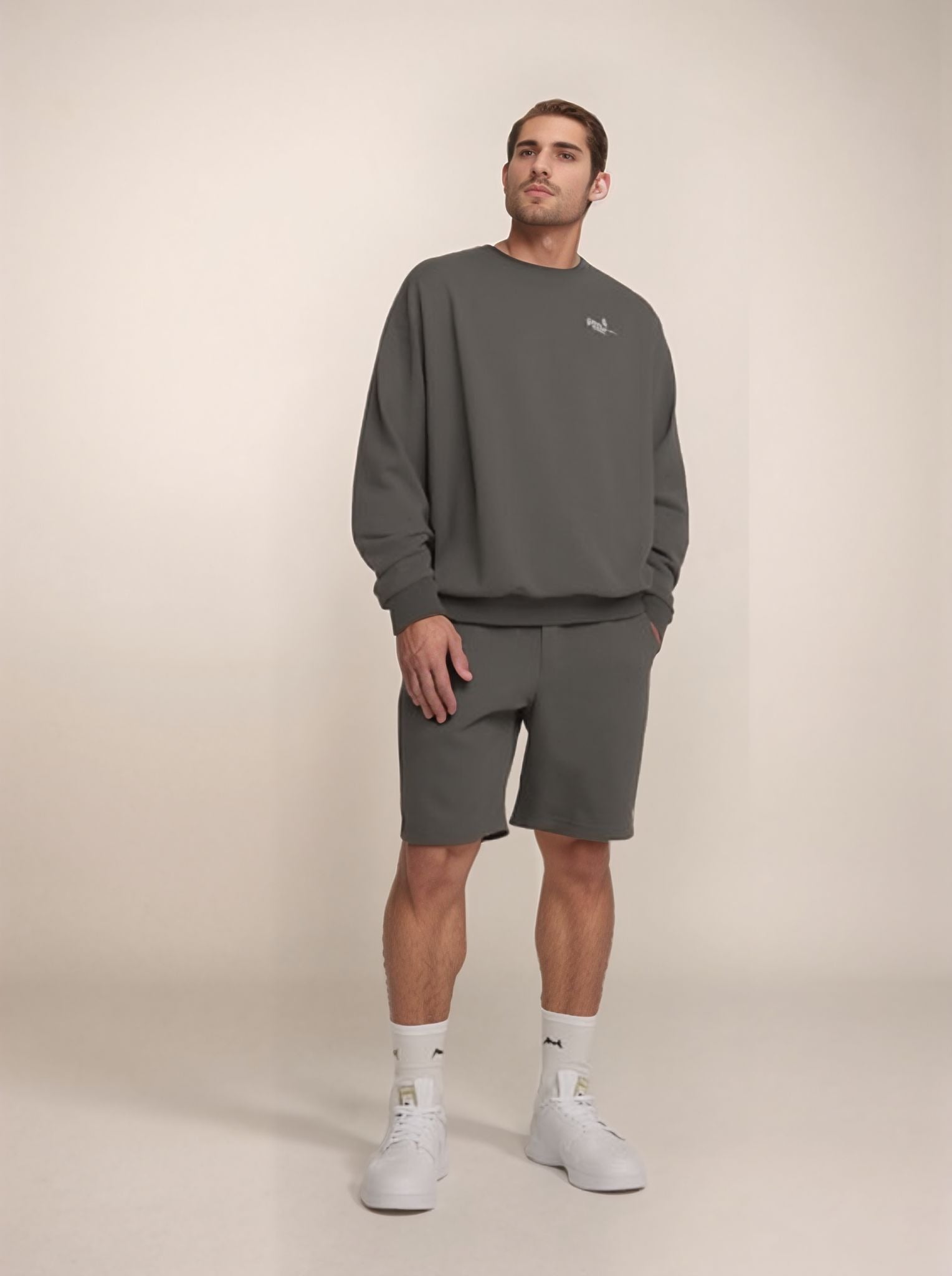 Relaxed Sweat Suit Puma – Confort Natural pentru Zile Active